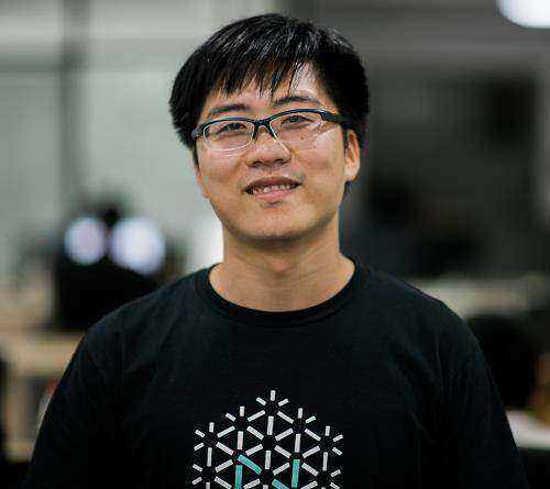 以太坊原技术总监 以太坊技术总监布朗近照照片